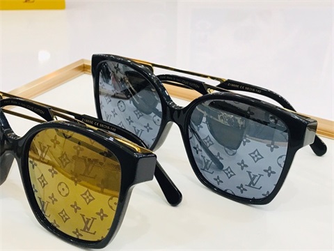 LV sunglass-592